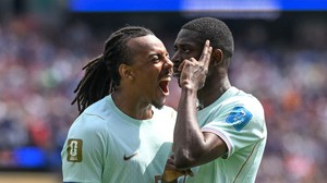 Đội tuyển Pháp: Dembele, người thích làm những điều 'không thể'