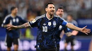 VIDEO Bản tin World Cup 2026 On-Trend ngày 28/6: Messi lập siêu phẩm nối dài kỷ lục bàn thắng, Argentina toàn thắng ở vòng bảng 