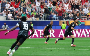 Bùng nổ phút bù giờ, Canada thắng tối thiểu Nam Phi để giành vé vào vòng 16 đội World Cup 2026