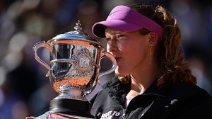 Mirra Andreeva đi vào lịch sử Roland Garros