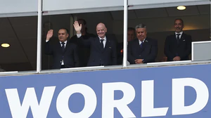 World Cup trên sân nhà: Từ World Cup quy mô đến ASEAN Cup khiêm tốn