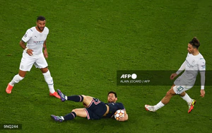 Cựu sao tuyển Anh nói về cách khóa chặt Messi: Đã có rất nhiều người thất bại