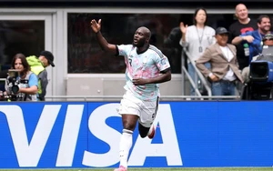 Lukaku tiết lộ lý do nhường Tielemans đá 11m, nhắc tới người cha quá cố sau bàn thắng ở World Cup