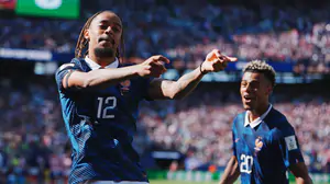 Barcola rất phù hợp với Liverpool
