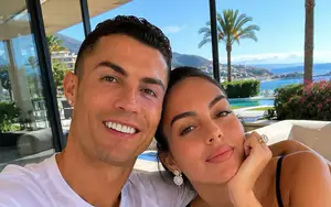 Tin đồn Cristiano Ronaldo và Georgina Rodriguez cưới ngày 1/8 bị bác bỏ