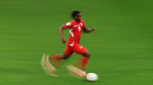 Cả thế giới đã để mắt đến Johan Manzambi