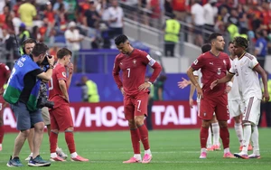 Ronaldo tạm biệt World Cup sau khi Bồ Đào Nha thua tối thiểu Tây Ban Nha
