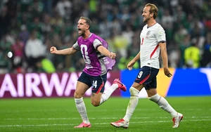 Jordan Henderson và những chấn thương kỳ lạ nhất lịch sử bóng đá