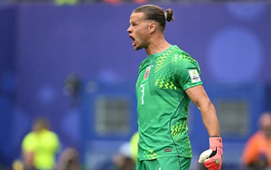 Thủ môn Na Uy làm điều đặc biệt trong chiến thắng trước Brazil ở World Cup 2026, vượt tất cả các thủ môn khác