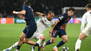 Aston Villa: Emery cần một thế trận hỗn loạn để đánh bại PSG