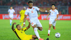 Đội tuyển Việt Nam tại bán kết Asean Cup: Vòng tròn vất vả