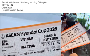 Vé trận Việt Nam - Malaysia giảm giá mạnh, thậm chí được rao bán bằng... giá gốc