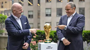 FIFA khủng hoảng: Ai là mối đe dọa lớn nhất với Gianni Infantino?