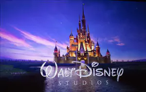 Walt Disney đồng ý bán 50% cổ phần với giá 1,2 tỷ USD