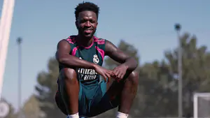 Thiện chí của Real Madrid níu giữ chân Vinicius