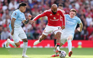 TRỰC TIẾP bóng đá MU 0-0 Man City: Foden bị đuổi vì đá nguội