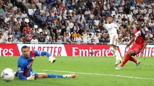 Elche - Real Madrid (02h30, 16/9): Trượt chân là ngã trước Barcelona!