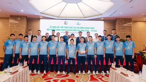 Đội tuyển bóng chuyền nam QG lần đầu tiên có nhà tài trợ riêng