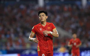 Tại sao Đình Bắc được chọn vào ban cán sự ĐT Việt Nam?
