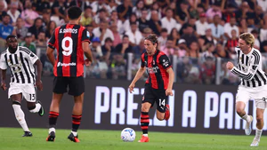 Juventus và Milan chưa thể đua với Inter, Roma
