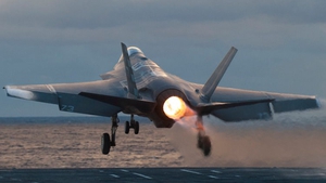 Hình ảnh chiến đấu cơ F-35 đắt giá của Mỹ vừa bị cấm bay