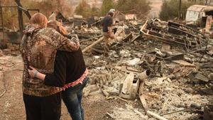 Mỹ: Phát hiện nước uống nhiễm chất gây ung thư sau vụ cháy rừng ở California