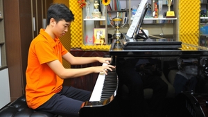 10 Gương mặt trẻ Việt Nam tiêu biểu năm 2020: Cậu bé 'vàng' piano Việt Nam