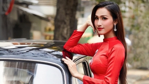 Hoa hậu chuyển giới Hoài Sa: Gian nan vượt lên số phận