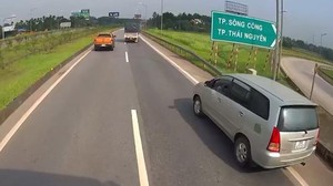 Xử lý nữ tài xế lùi xe trên cao tốc Hà Nội - Thái Nguyên