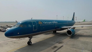 Máy bay của Vietnam Airlines quay đầu để cấp cứu một trẻ em người Nhật