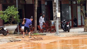 Đà Nẵng khẩn trương khắc phục các điểm sạt lở sau trận mưa lũ lịch sử
