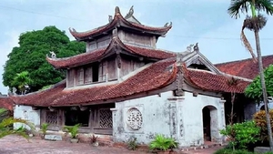 Đến Bắc Ninh đọc minh văn khắc trên chuông chùa Bút Tháp