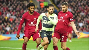 Liverpool: Cặp đôi kỳ quặc Milner và Gomez