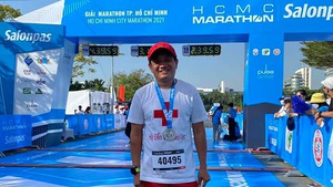 Ông Đoàn Ngọc Hải chinh phục giải Marathon HCMC 2021