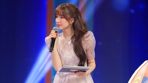 Hòa Minzy debut làm MC thay thế Trấn Thành: Áp lực vì sợ bị so sánh
