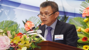 Ông Dương Trí Thành làm Chủ tịch Liên đoàn Đua thuyền Việt Nam khóa II