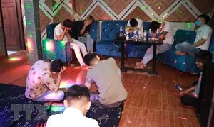 Phát hiện 27 thanh niên dương tính với chất ma túy tại quán karaoke