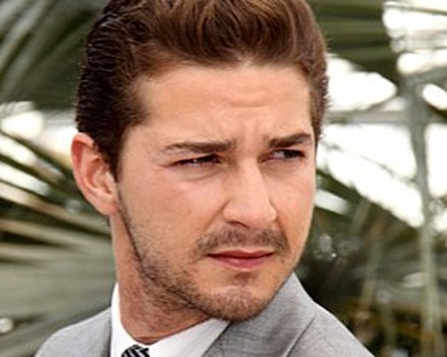 Shia LaBeouf bị còng tay vì đánh nhau tại quán bar