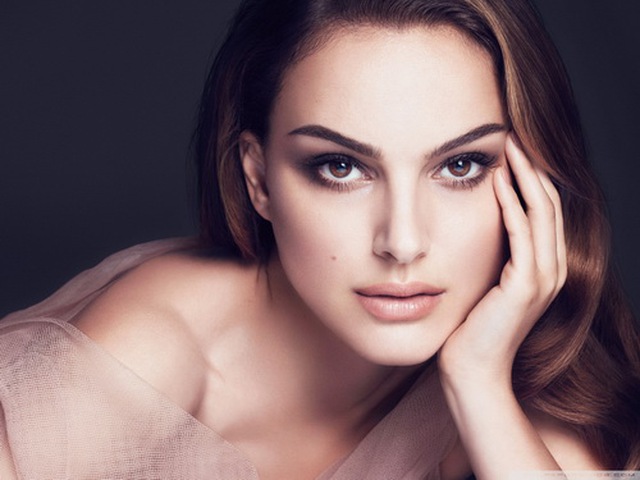 “Thiên nga đen” Natalie Portman sinh lời nhất Hollywood