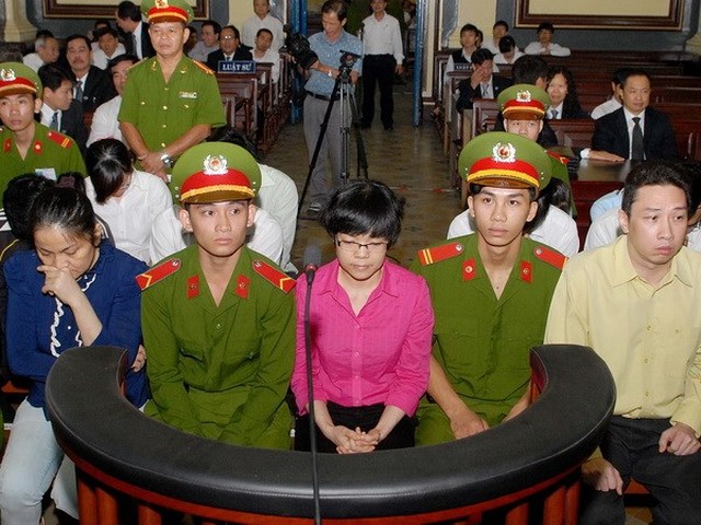 Xét xử Huỳnh Thị Huyền Như trong vụ 'lừa đảo chiếm đoạt tài sản' 5.000 tỷ đồng