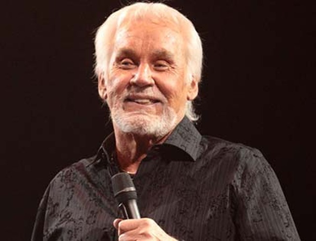 Huyền thoại country Kenny Rogers quyết định 'về hưu'