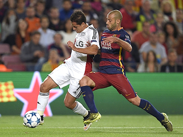 Niềm hy vọng của Leverkusen: Barca có cản được Chicharito?