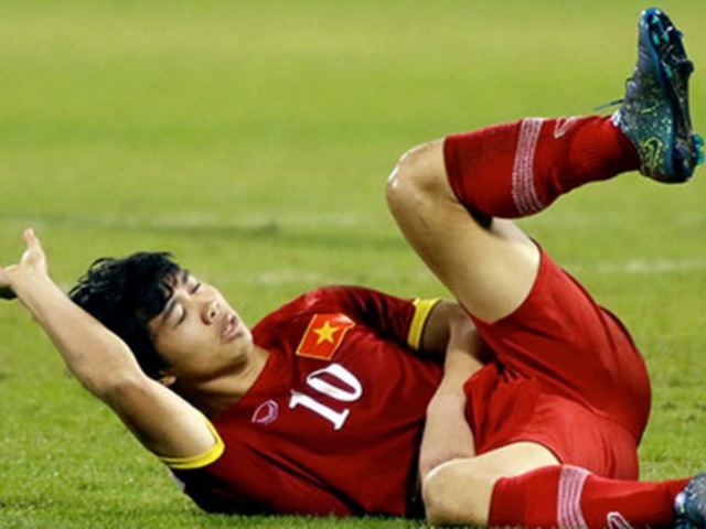 Công Phượng nghỉ 2 tháng vì chấn thương, HLV U23 UAE ngại U23 Việt Nam