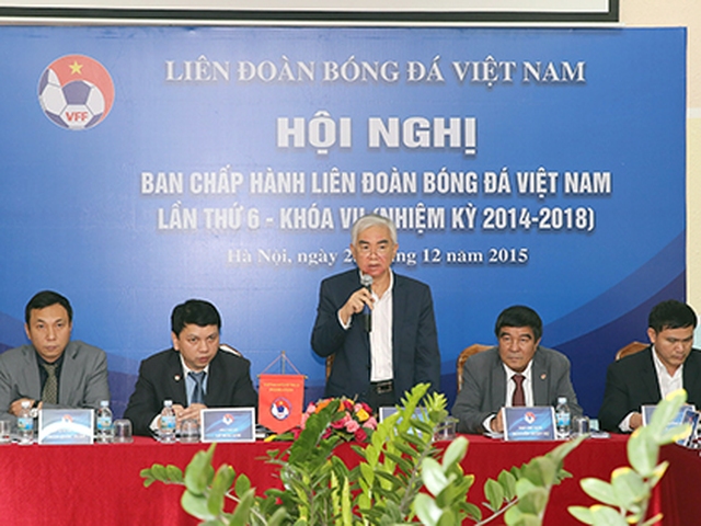 Bàn về HLV Miura là chưa đủ