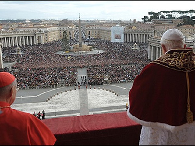 Đánh bom kép ở Bỉ: Italy lo cho Tòa thánh Vatican trước Lễ Phục sinh