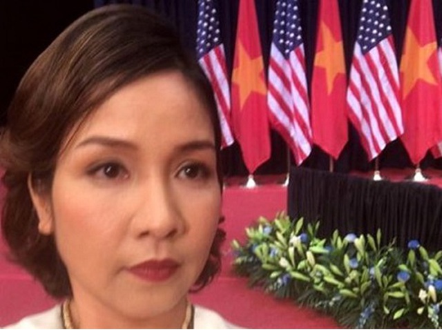 Mỹ Linh hát Quốc ca theo phong cách thính phòng trước Tổng thống Obama