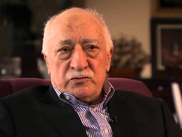 Vụ đảo chính ở Thổ Nhĩ Kỳ: Thổ 'thúc' Mỹ dẫn độ Giáo sĩ Fethullah Gulen, bắt giữ 100 nhân viên y tế