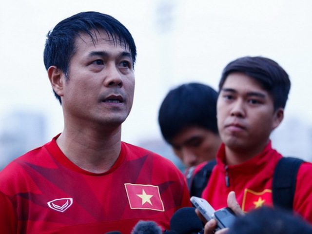HLV Hữu Thắng: 'U19 Việt Nam tới World Cup không khiến chúng tôi áp lực'