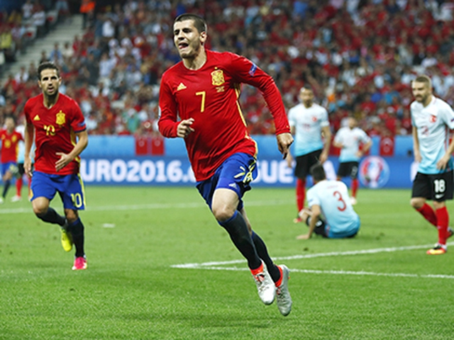 Đội tuyển Tây Ban Nha: Morata, đứa trẻ giờ đã lớn