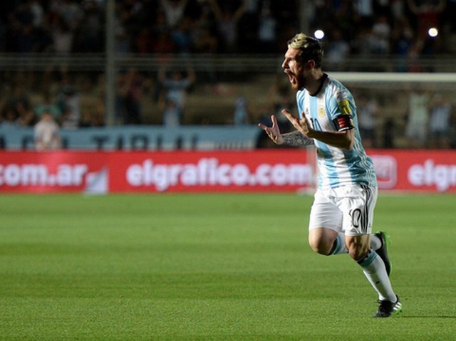 Messi tuyên bố tẩy chay báo chí sau vụ Lavezzi bị 'tố' hút cần sa